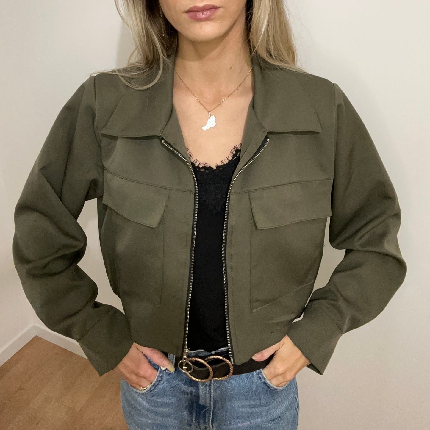 Veste légère avec épaulettes